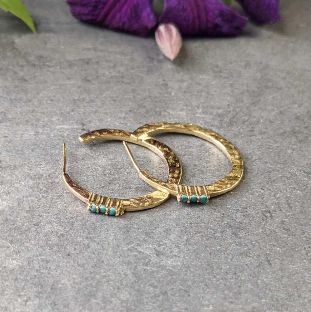 🦋LAST🦋 NWT Baizaar Artisan-Made Turquoise Accent Hoops